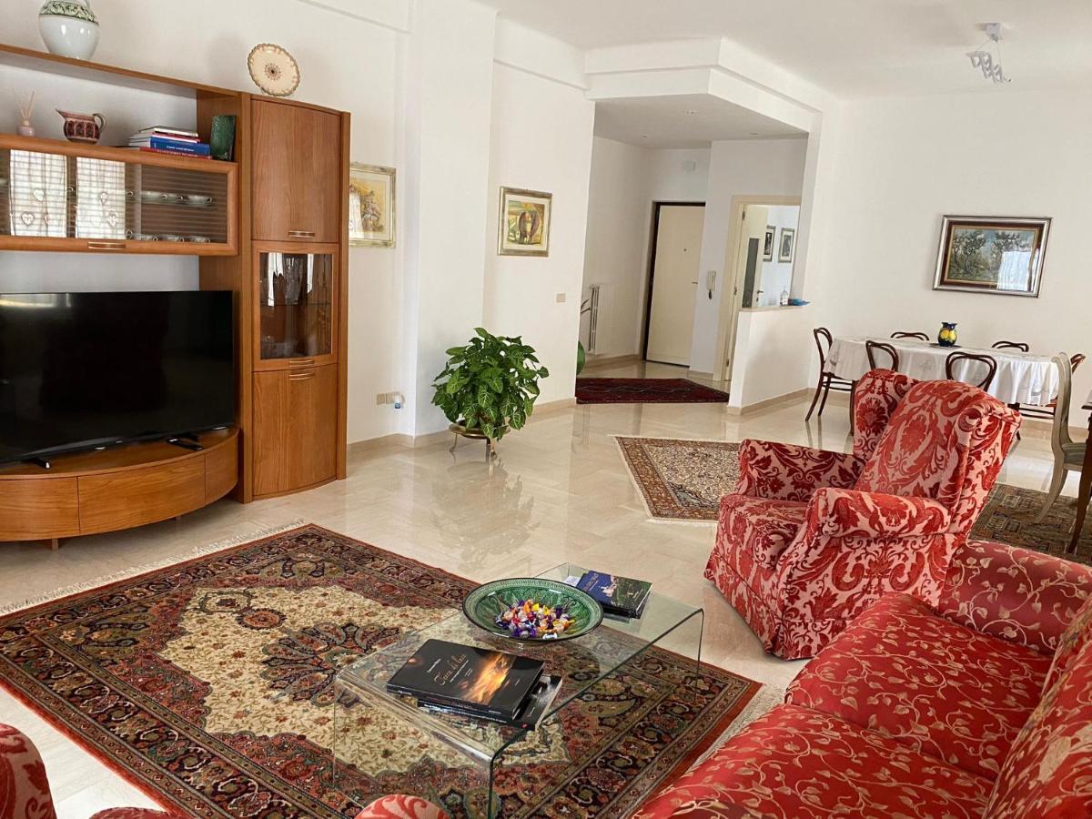 Interno13Bari Villa Eksteriør billede